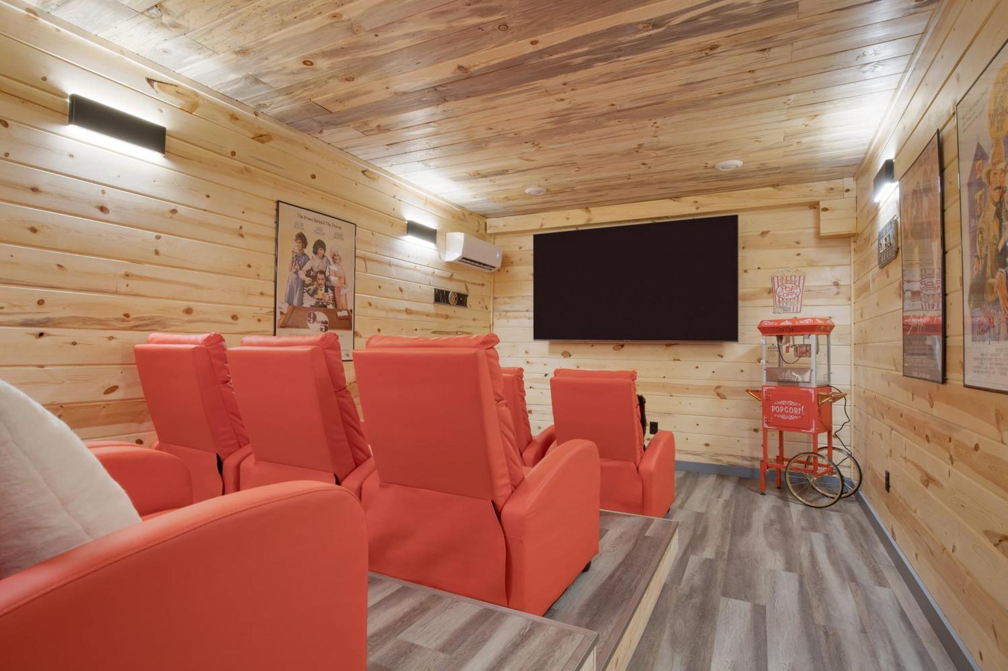 Pink Pines Avantstay Luxury Aesthetic Dream Home Indoor Pool Hot Tub Pigeon Forge Exteriér fotografie